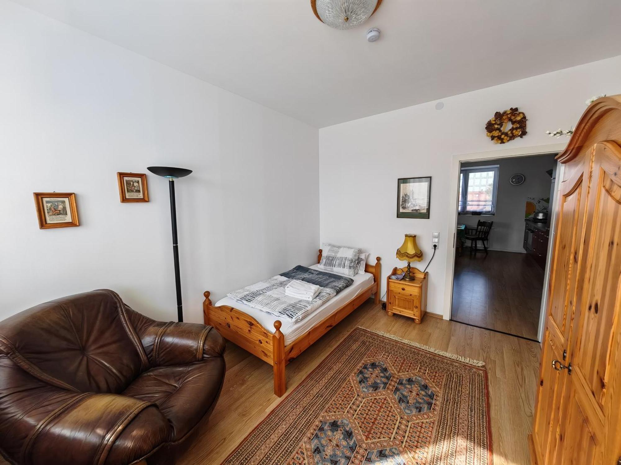Apartment O3 - Gehobene 6-Zimmer Wohnung 175Qm Fuer 1-7 Personen 2X Dz 3X Ez Графенвьор Екстериор снимка