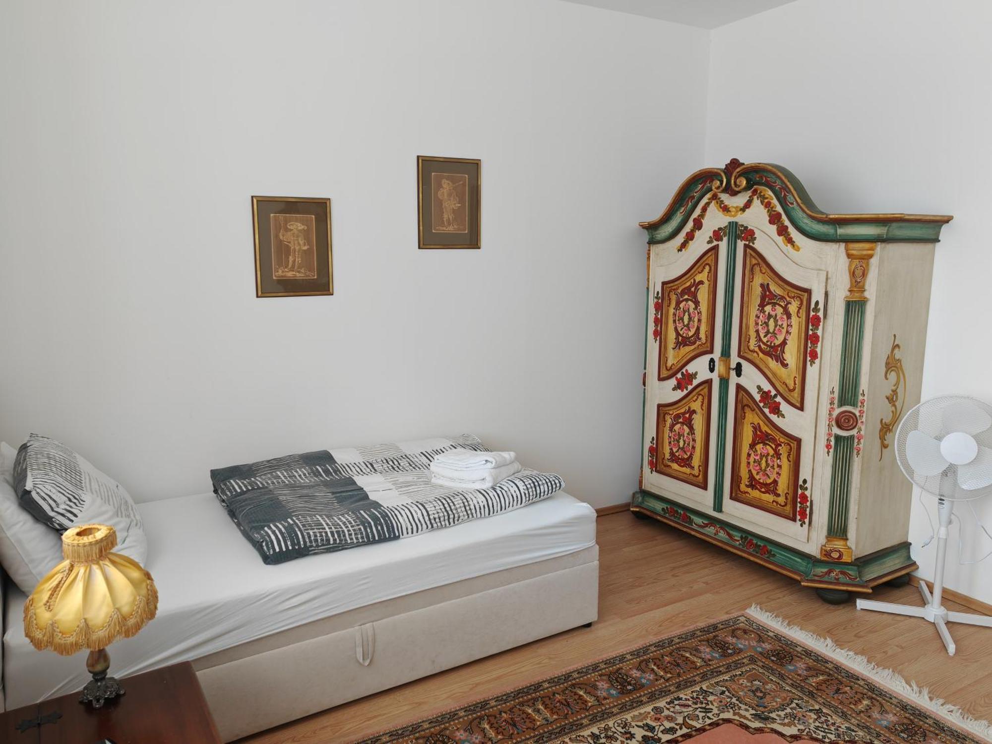 Apartment O3 - Gehobene 6-Zimmer Wohnung 175Qm Fuer 1-7 Personen 2X Dz 3X Ez Графенвьор Екстериор снимка